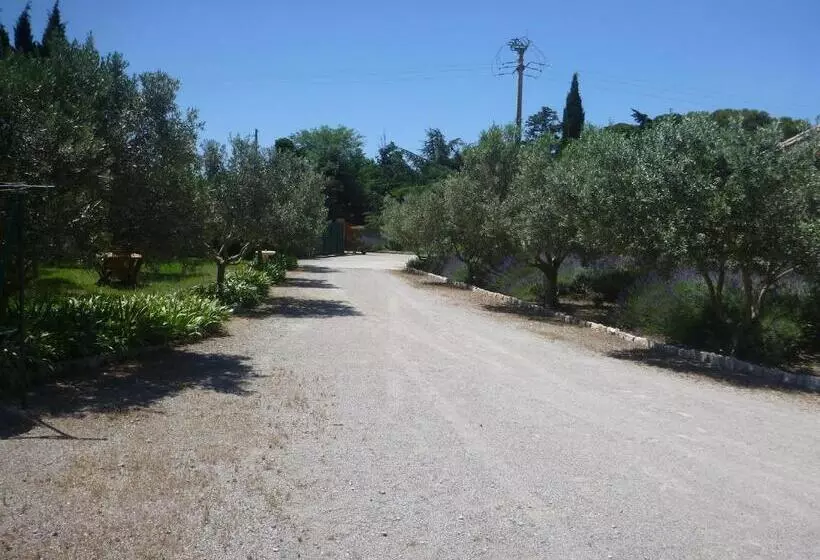 Le Mas De Gleyzes B&b De Charme