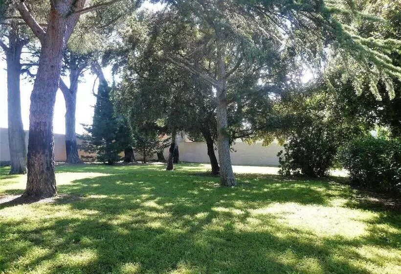 Le Mas De Gleyzes B&b De Charme