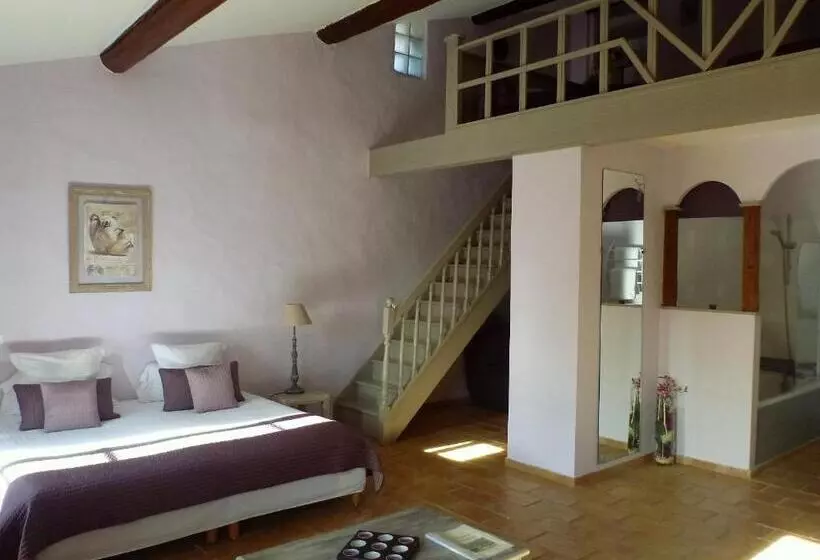 Le Mas De Gleyzes B&b De Charme