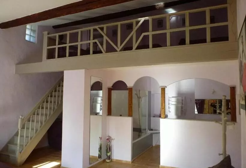 Le Mas De Gleyzes B&b De Charme