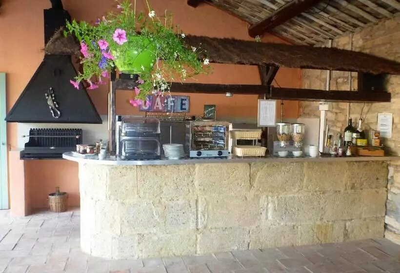 Le Mas De Gleyzes B&b De Charme