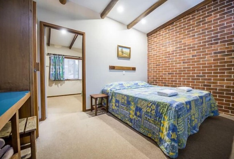 Evedon Lakeside Retreat