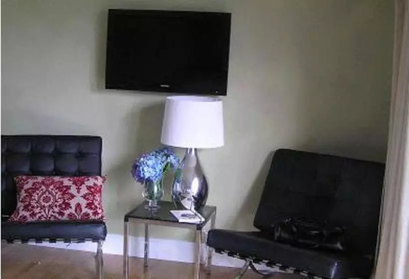 Gooromon Park Cottages