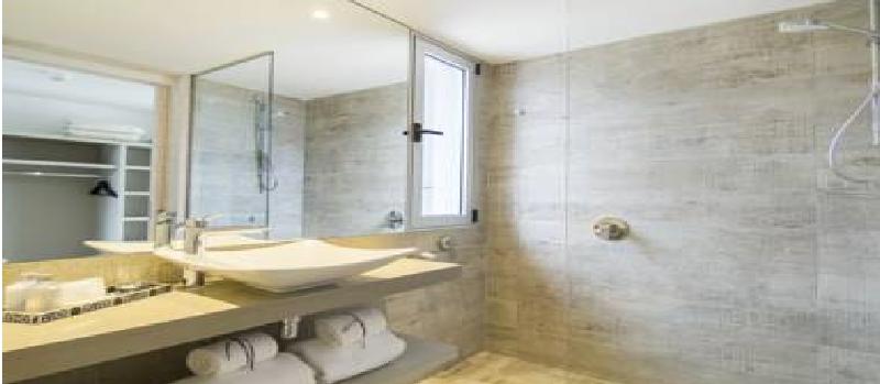 Anastasio Hotel & Beach Club