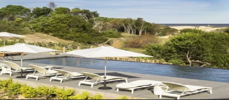 Anastasio Hotel & Beach Club