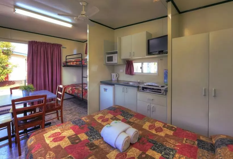 هتل Big4 Toowoomba Garden City Holiday Park