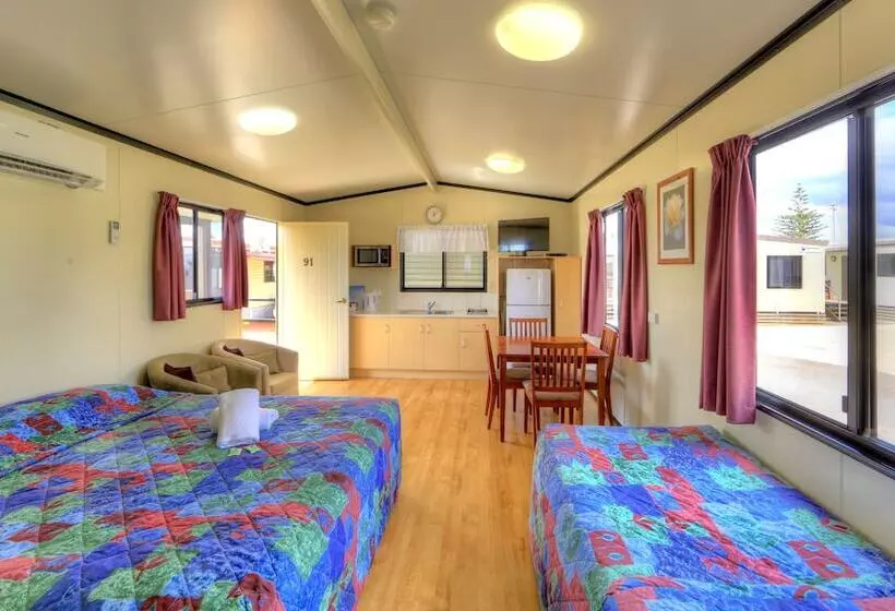 هتل Big4 Toowoomba Garden City Holiday Park