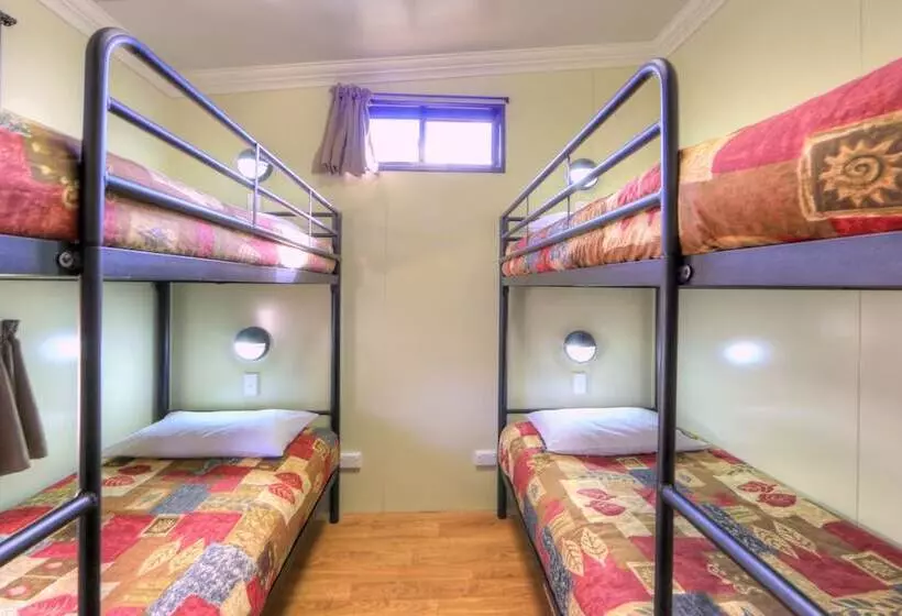 هتل Big4 Toowoomba Garden City Holiday Park