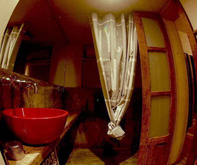 هتل Casa Chiquita Correo