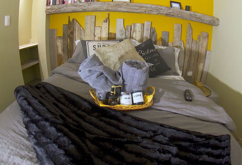 هتل Casa Chiquita Correo