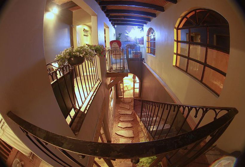 هتل Casa Chiquita Correo