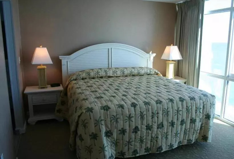 Отель Club Regency At Regency Towers