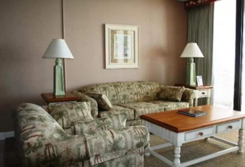 Отель Club Regency At Regency Towers