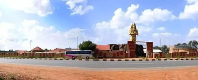 Отель Confident Amoon The Glamour Spa And Resort