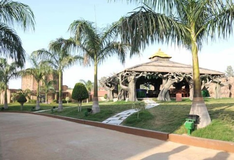 酒店 Confident Amoon   The Glamour Spa And Resort