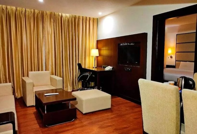 فندق Country Inn & Suites By Radisson Bhiwadi