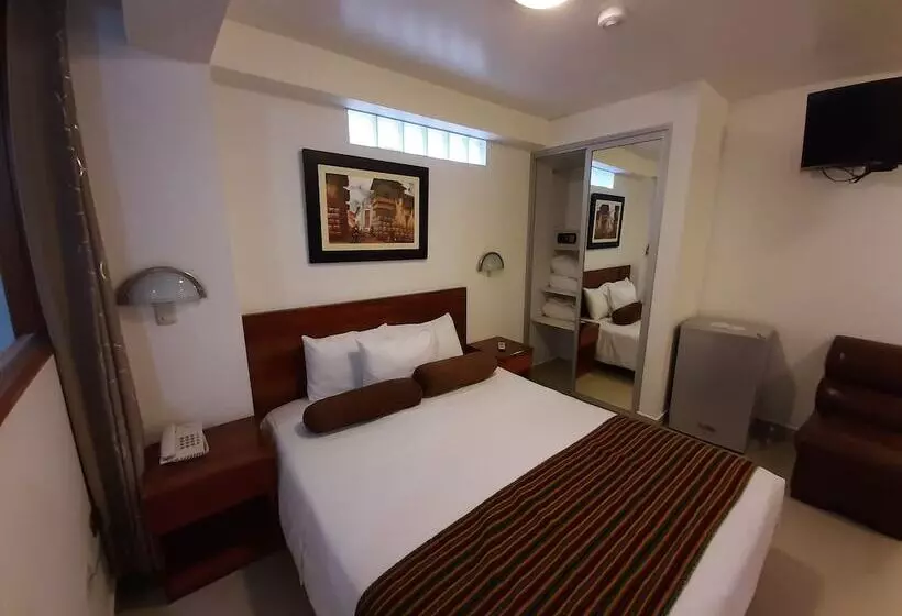 호텔 Flower S House