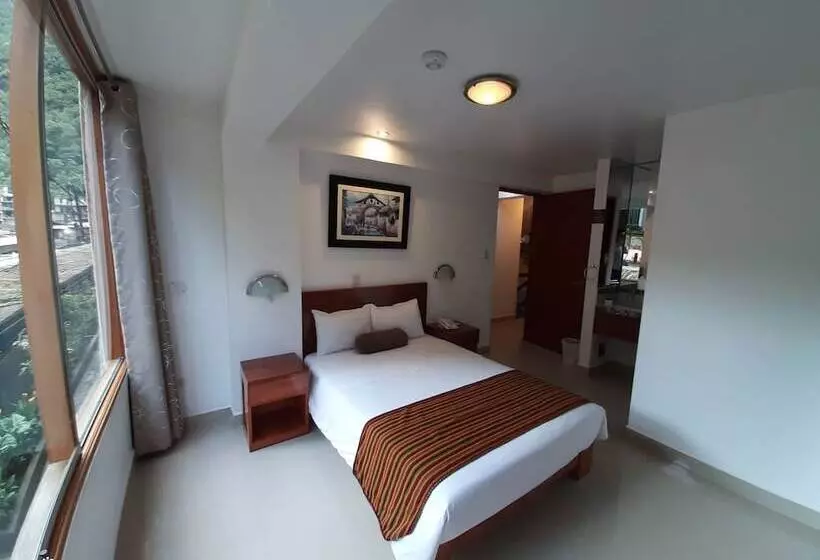 호텔 Flower S House