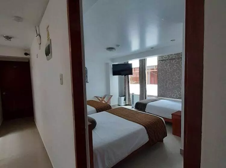 호텔 Flower S House