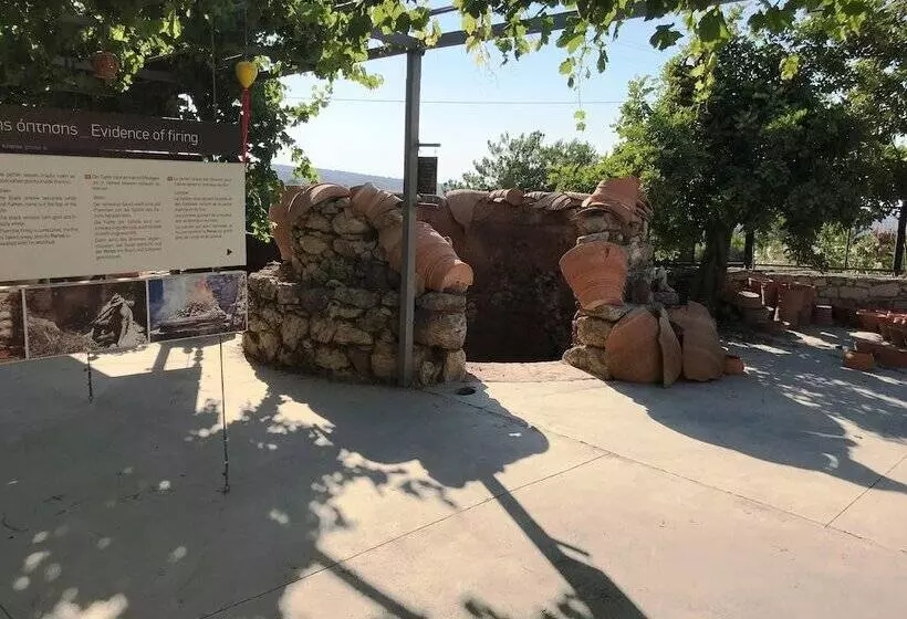 בית מלון כפרי Idili Traditional House