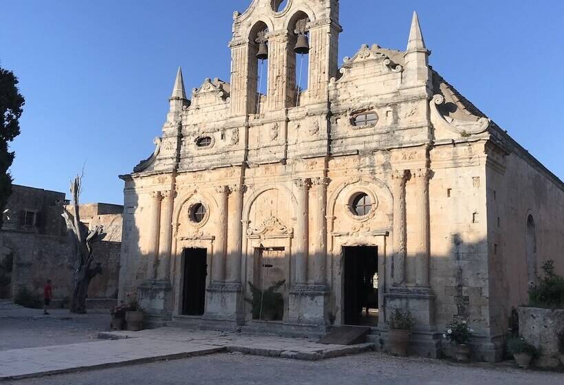 ホテル Idili Traditional House