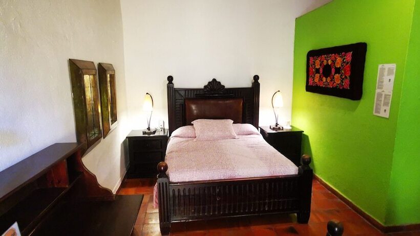 فندق Rosa Morada