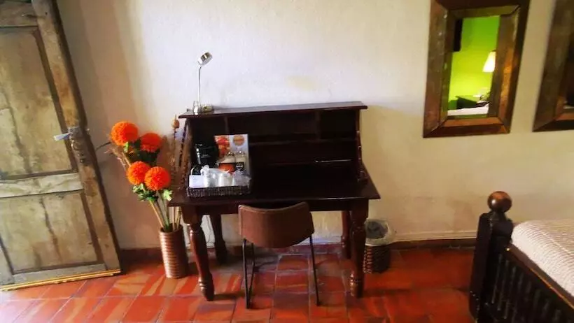 Отель Rosa Morada