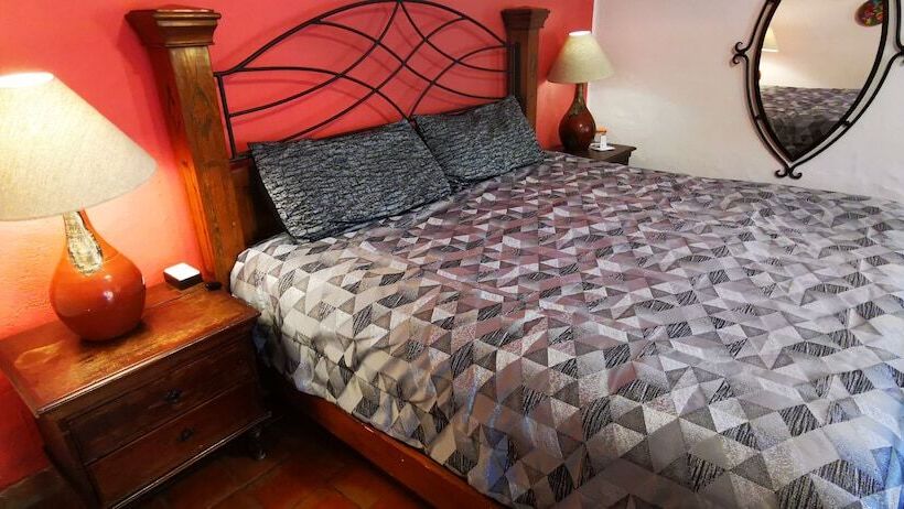 فندق Rosa Morada