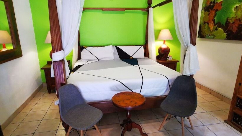 فندق Rosa Morada