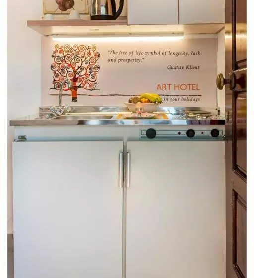 Hotel Tree Of Life Art