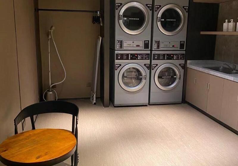 Vienna Hotel - Shanghai Nternational Cruise Terminal Branch