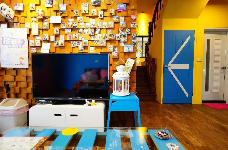 Aires Hostel