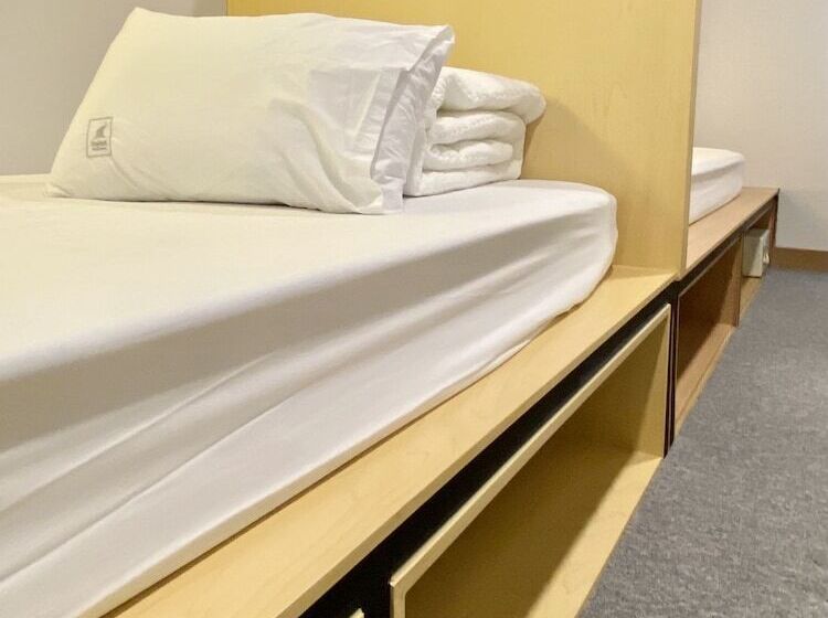 Elephant Hostel Nampo