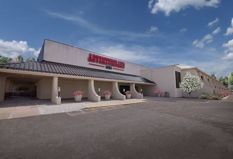 酒店 Adventureland Inn