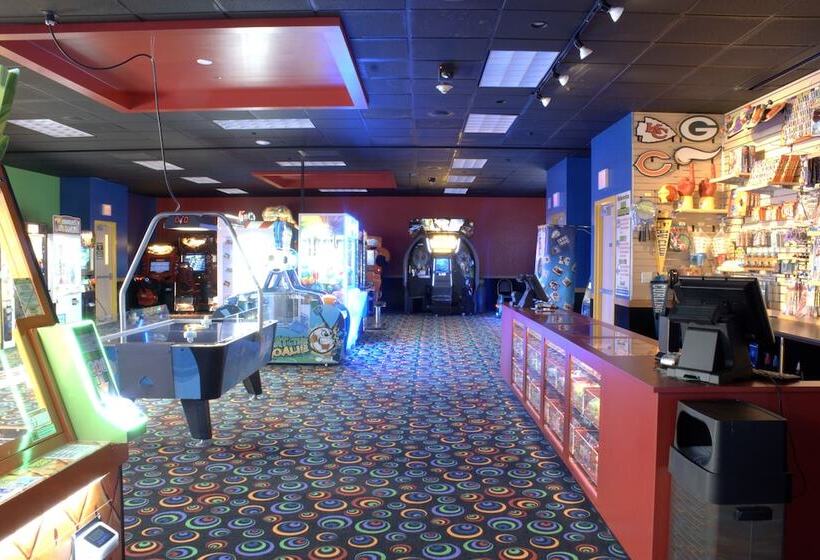 酒店 Adventureland Inn