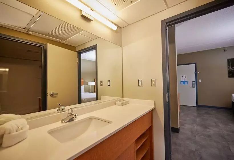 酒店 Adventureland Inn