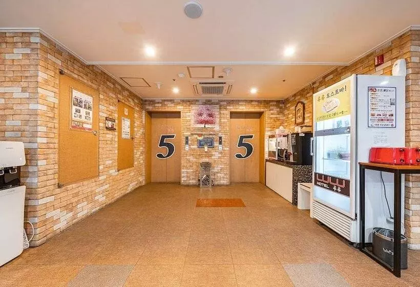 Business Design Hotel Luv