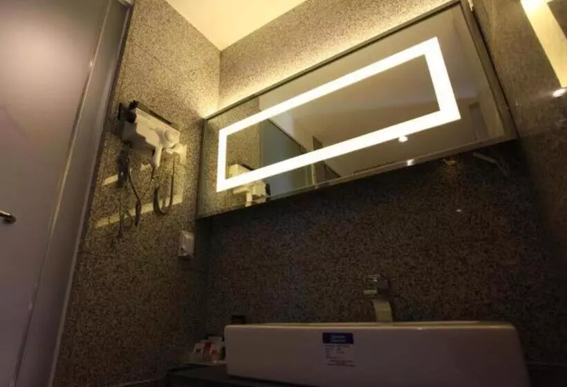 Business Design Hotel Luv