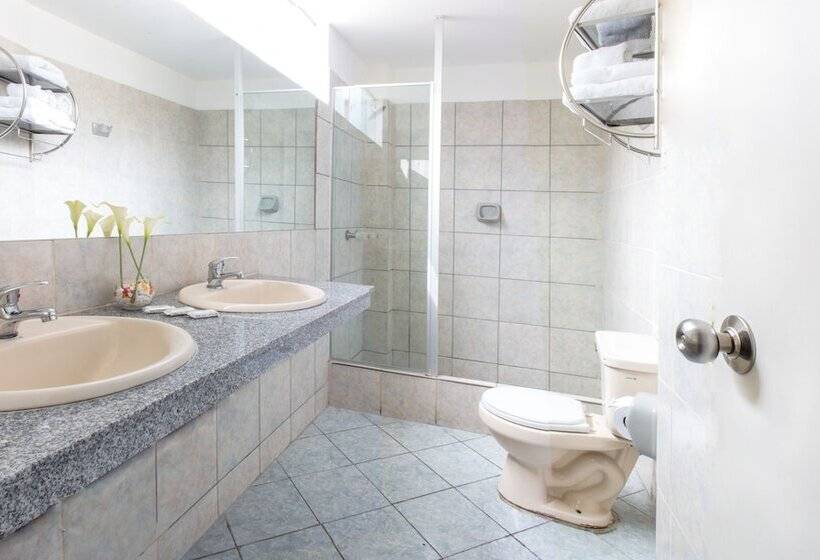 호텔 Country Trujillo