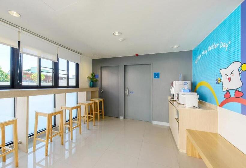 בית מלון כפרי Hop Inn Surat Thani