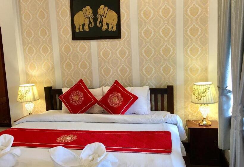 هتل Luang Prabang Pangkham Lodge