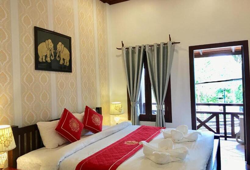 هتل Luang Prabang Pangkham Lodge