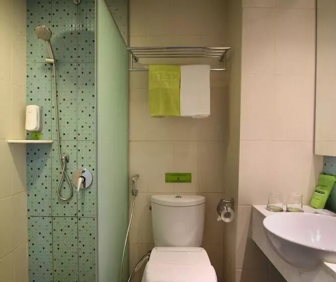 호텔 Maxone S At Pemuda Jakarta