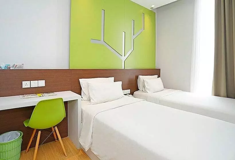 호텔 Maxone S At Pemuda Jakarta