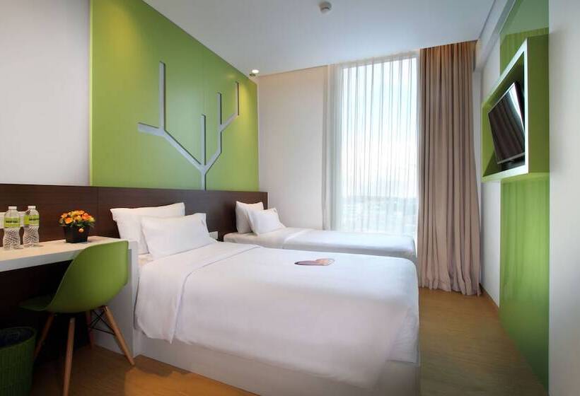 Hotel Maxone S At Pemuda Jakarta