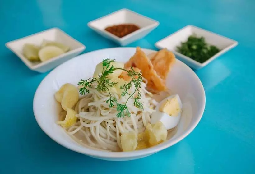 هتل Ostello Bello Nyaung Shwe