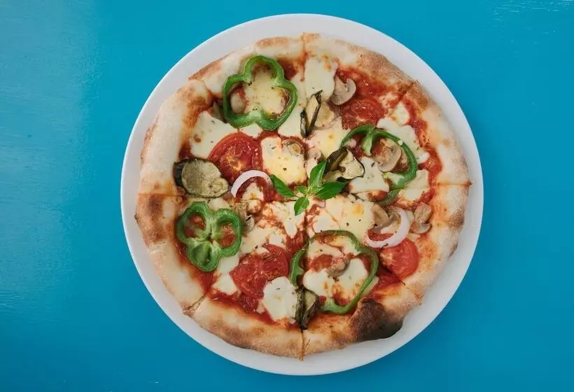 هتل Ostello Bello Nyaung Shwe