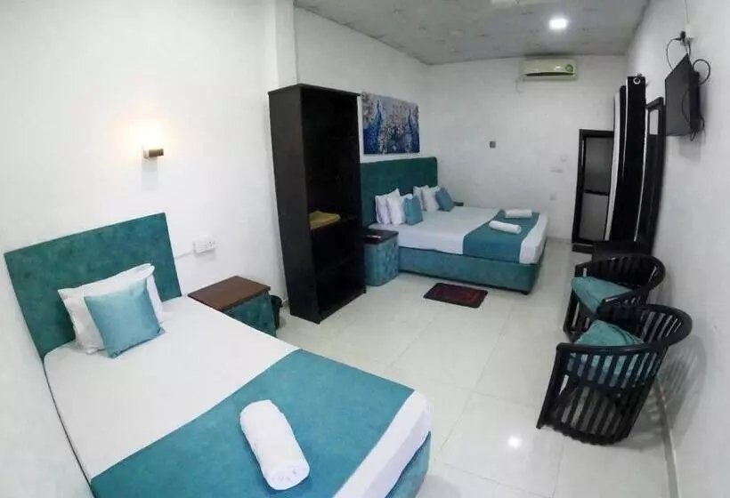 هتل Seyara Holiday Resort