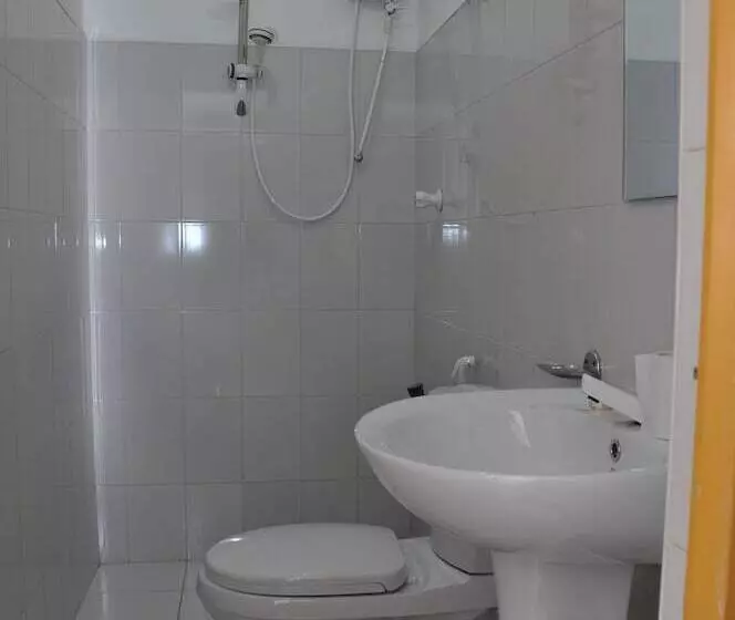 هتل Seyara Holiday Resort