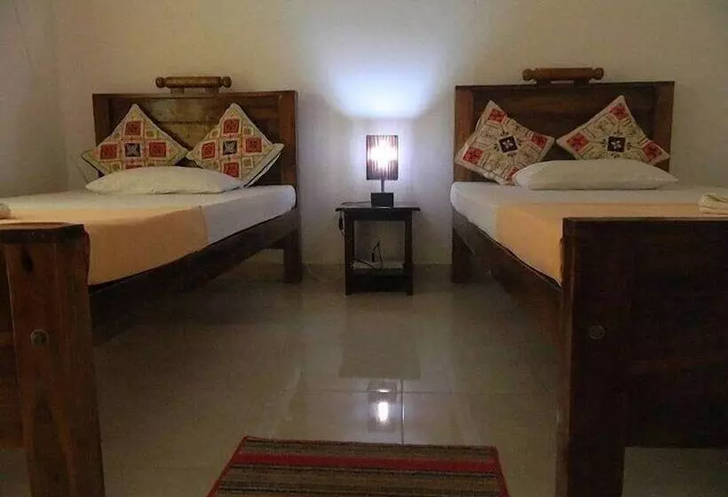 هتل Seyara Holiday Resort